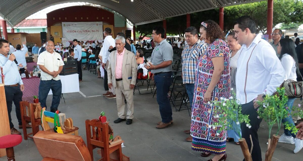 Más de 370 personas reciben atención educativa a través de Misiones Culturales