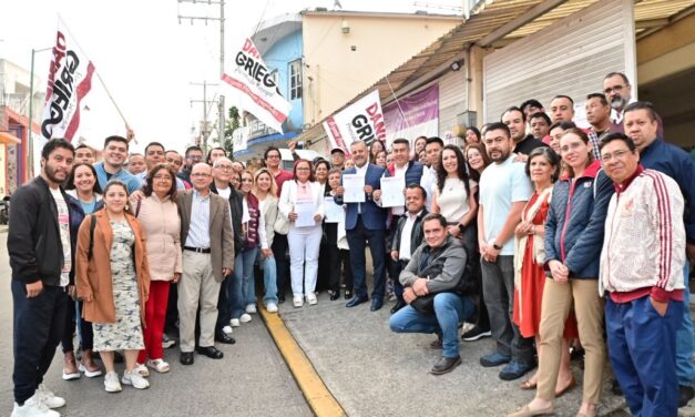 Daniela Griego recibió constancia de mayoría como presidenta electa de Xalapa