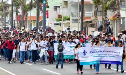 ´Hecho inédito’, comunidad de la UV marcha el lunes contra reelección del rector