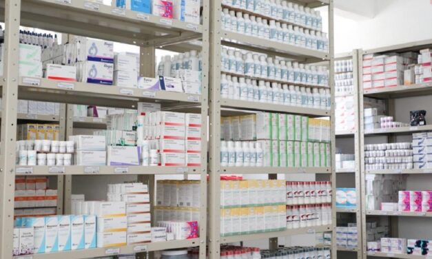 Medicamentos para pacientes de cáncer llegan este jueves al CECAN, confirma gobernador Rocío Nahle