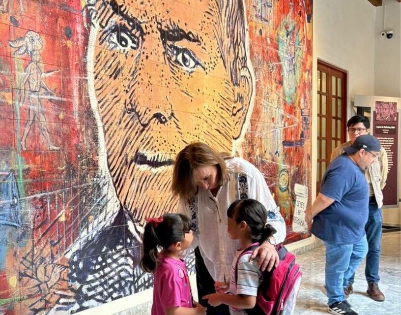 Rocío Nahle García, visitó el Centro Cultural Leyes de Reforma