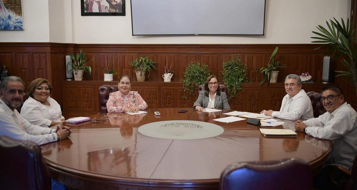 Gobernadora Nahle y Sección 32 acuerdan acciones para mejorar la educación y orden laboral de maestros