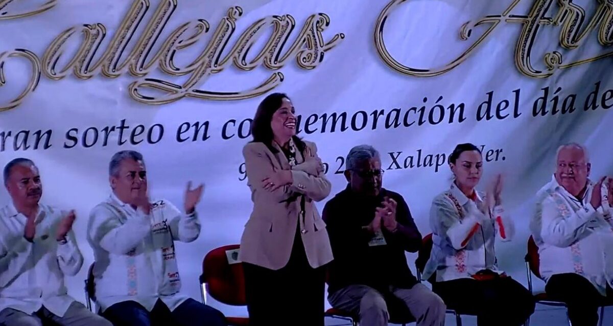 Todo el respaldo al magisterio veracruzano, afirma Rocío Nahle en evento de la Sección 32 del SNTE