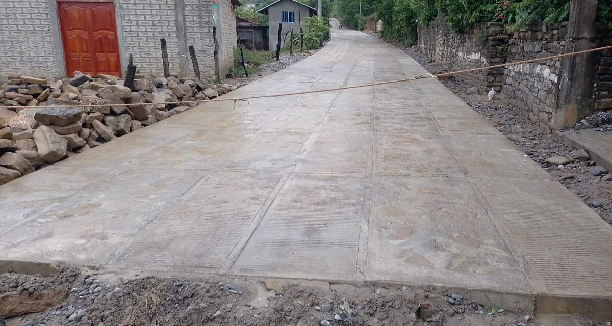 Camino artesanal en Ixhuatlán de Madero beneficiará a más de cuatro mil habitantes de Veracruz: SICT