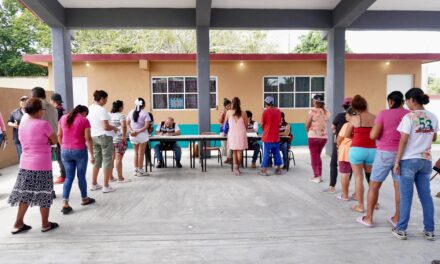 Refuerza DIF apoyo a familias afectadas por el huracán Erick