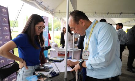 Gobierno de Veracruz fortalece formación académica del servicio público