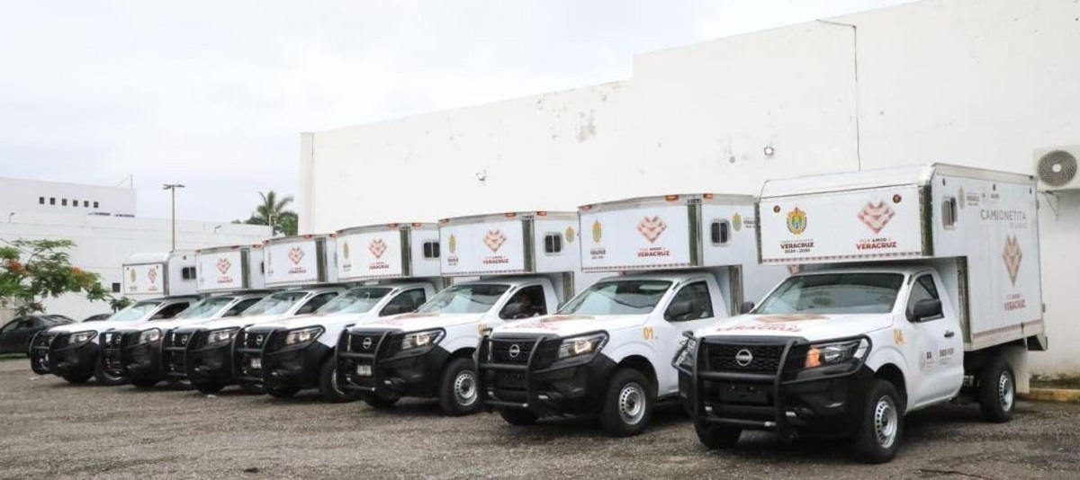 Camionetitas de la Salud llegan a Poza Rica y Ozuluama con más de 100 mil insumos médicos
