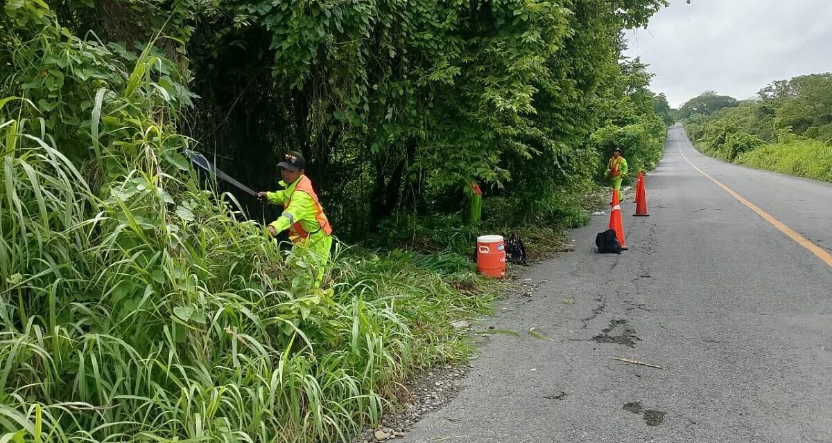 Trabaja SICT en la conservación de la carretera federal Tuxpan-Tampico