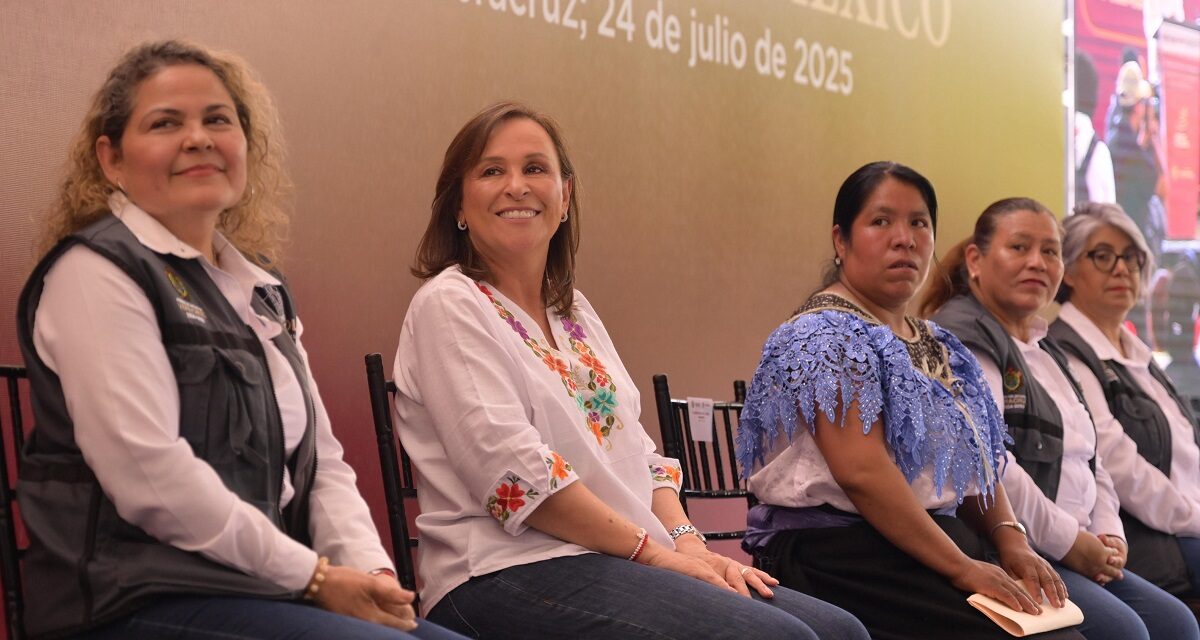 Entrega Gobernadora Apoyo a la Palabra para mil proyectos en Altas Montañas