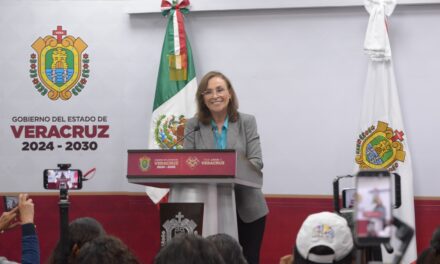 Hay diálogo abierto con taxistas y revisión responsable de tarifas: Rocío Nahle