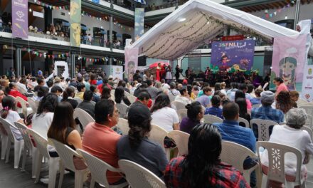 Inicia la semana en la 35ª FNLIyJ del Colegio Preparatorio de Xalapa