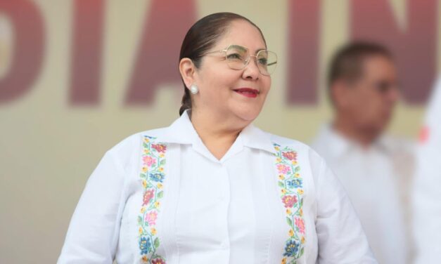 Claudia Tello cesa a líder sindical en la SEV