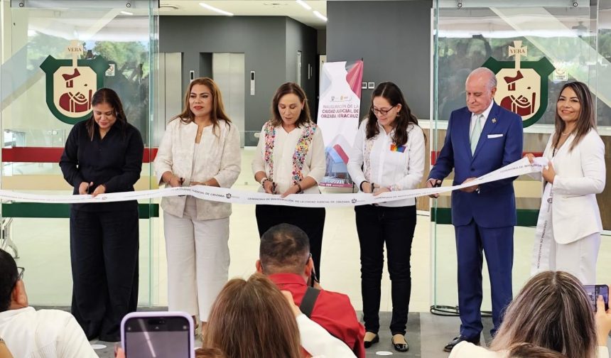 Hasta don Andrés, le reconoce a doña Rocío 