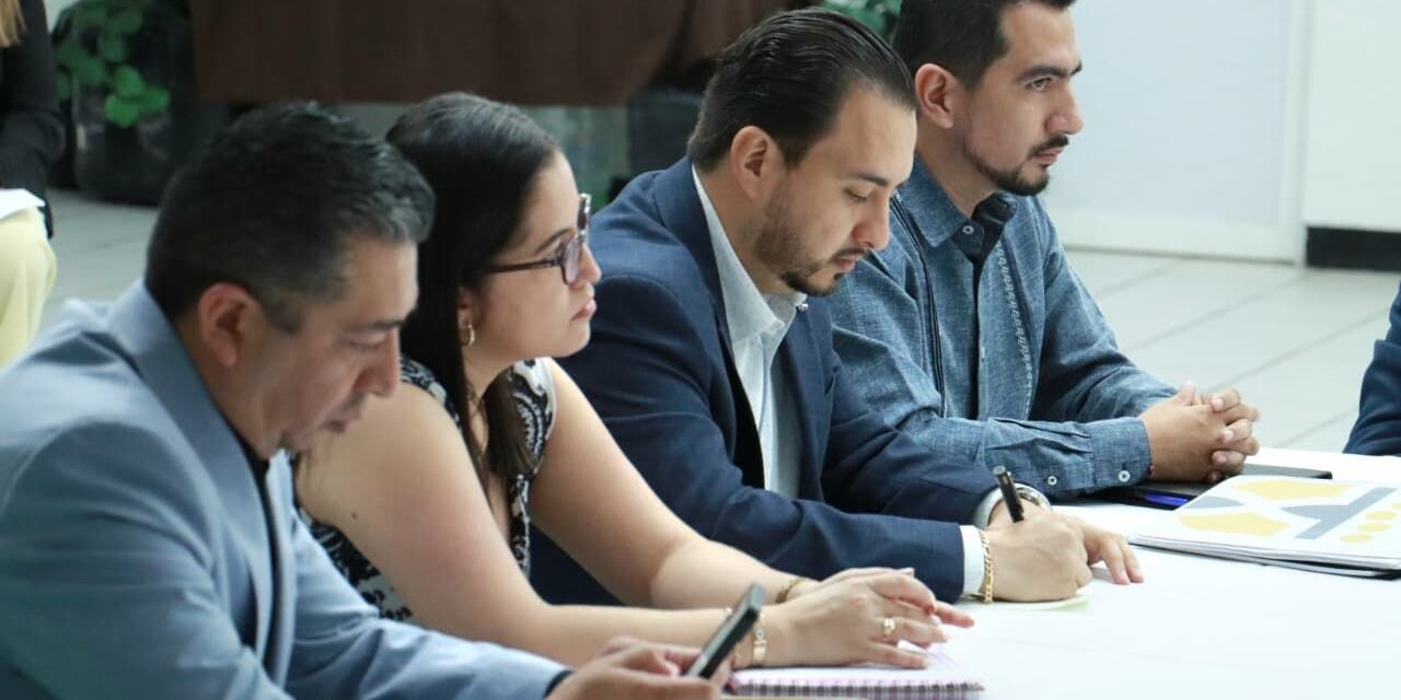 SEV y Sefiplan concretan acuerdos con el Tecnológico Superior de Xalapa