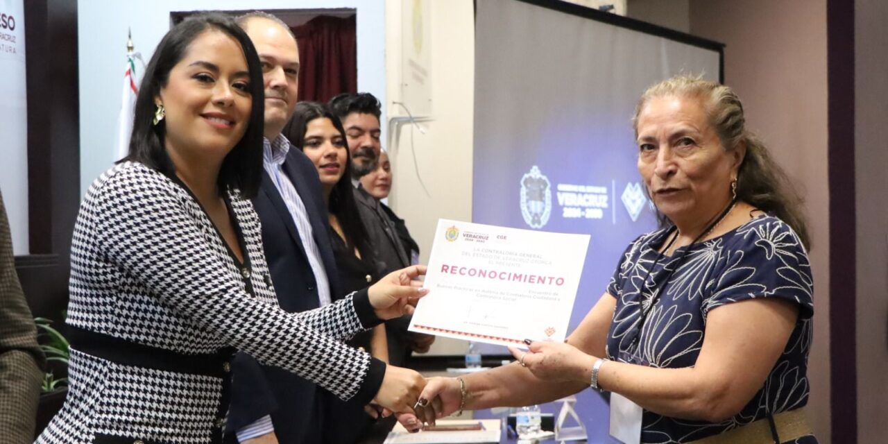 Contraloría impulsa participación ciudadana en Encuentro de Buenas Prácticas 2025