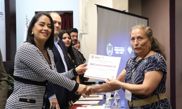 Contraloría impulsa participación ciudadana en Encuentro de Buenas Prácticas 2025