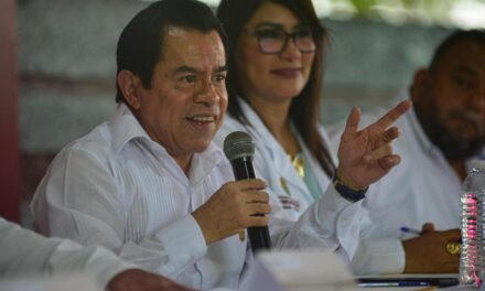 Refuerza Salud estrategia casa por casa contra el dengue en jurisdicción de Poza Rica