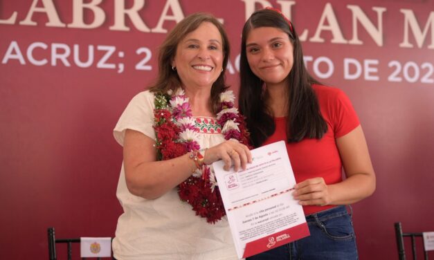 Con Apoyo a la Palabra, Rocío Nahle impulsa la independencia económica de familias veracruzanas