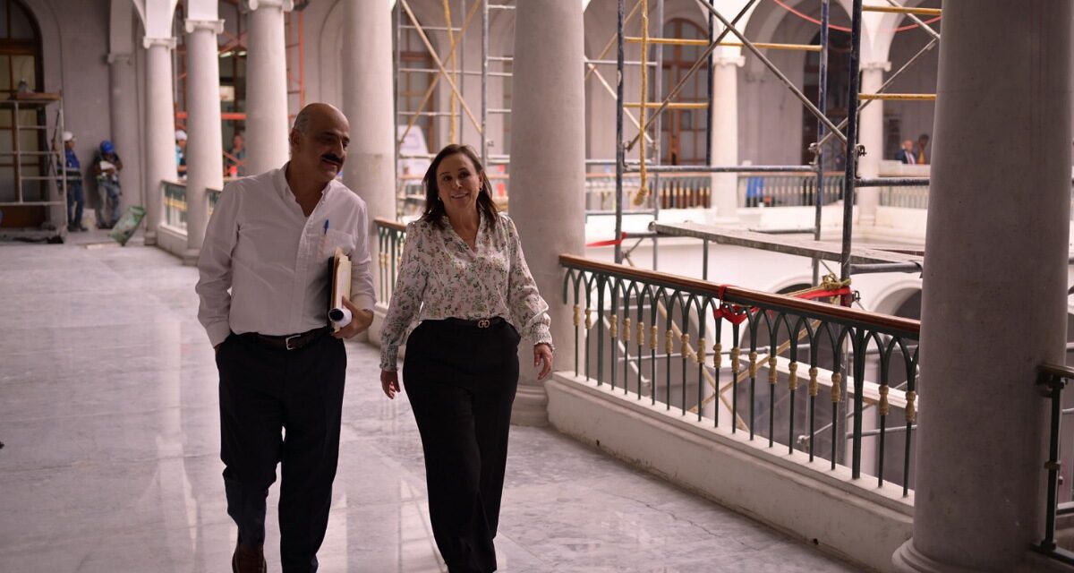 Supervisa Rocío Nahle avance de rehabilitación en el Palacio de Gobierno
