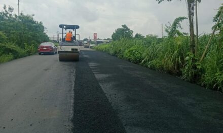 Inicia conservación periódica en tramos carreteros de Minatitlán