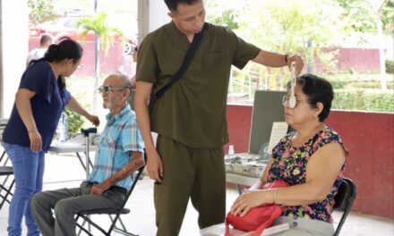 Acercó DIF Estatal atención oftalmológica gratuita a casi 3 mil personas