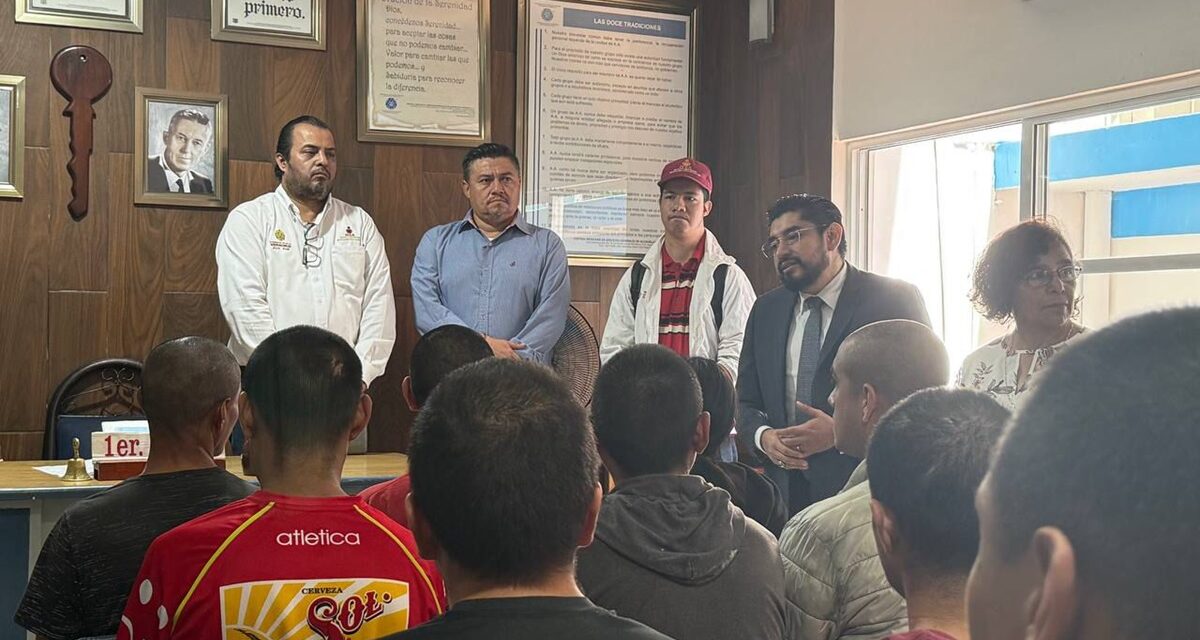 IVEA lleva educación a jóvenes y adultos en proceso de rehabilitación