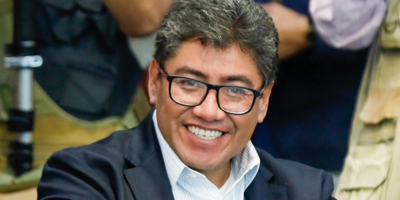 El joven rebelde de los Monreal le pone sabor al caldo 