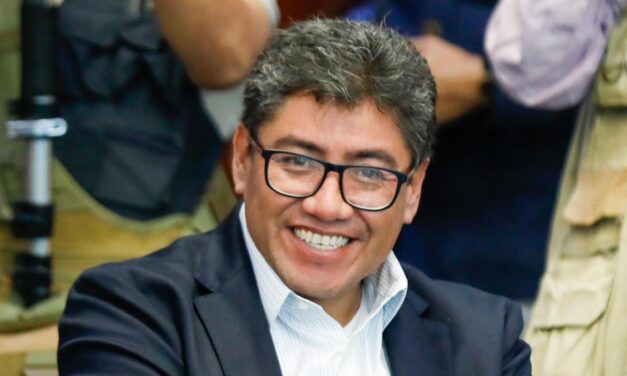 El joven rebelde de los Monreal le pone sabor al caldo 