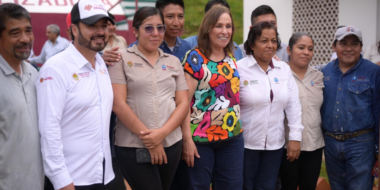 Rocío Nahle garantiza agua de calidad para Sayula de Alemán
