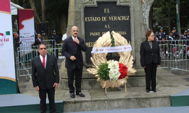 Ricardo Ahued resalta legado histórico en Guardia de Honor por el 215 aniversario de la Independencia de México