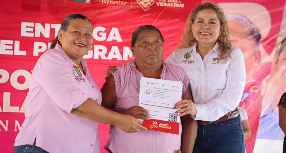 Reciben beneficiarios en Hidalgotitlán y Uxpanapa órdenes de pago de Apoyo a la Palabra-Plan México