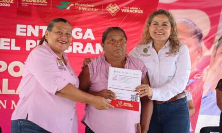 Reciben beneficiarios en Hidalgotitlán y Uxpanapa órdenes de pago de Apoyo a la Palabra-Plan México