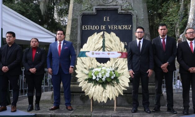 Desde Veracruz se defienden valores nacionales y honrar la historia, desde el gobierno de la primera gobernadora