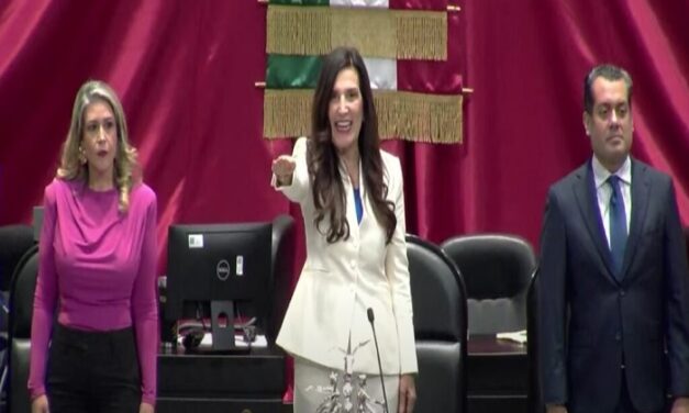 Astrolabio Político