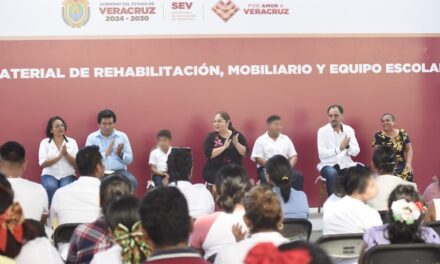 Material de rehabilitación, mobiliario y equipo escolar para 10 primarias más