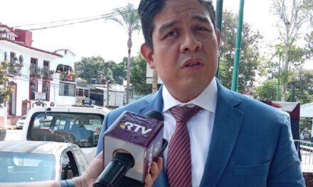 El Instituto Nacional del Suelo Sustentable da certeza jurídica a los planteles en coordinación con SEV