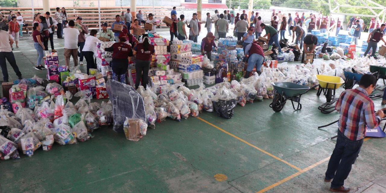 Más de mil trabajadores&nbsp;de la SEV&nbsp;se suman&nbsp;en limpieza de zonas afectadas