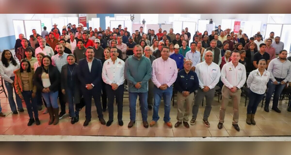 Instalan Sedarpa y Nestlé mesa de vinculación con productores de lácteos