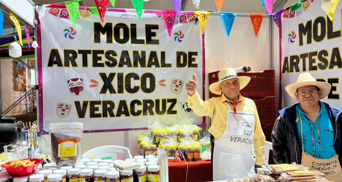 Participa Veracruz en la Feria Nacional Cultural Rural de Chapingo