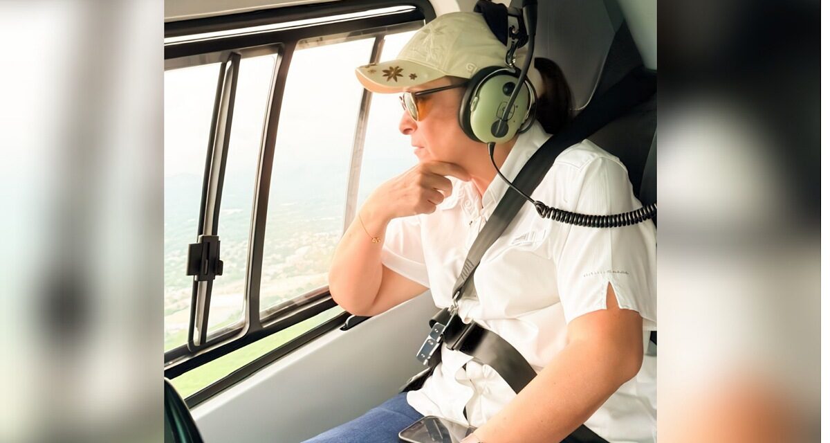 Sobrevuela gobernadora Rocío Nahle zona norte afectada por lluvias