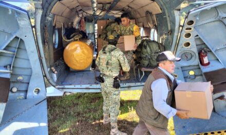 Con 12 helicópteros refuerzan ‘puente aéreo’ para hacer llegar víveres a damnificados