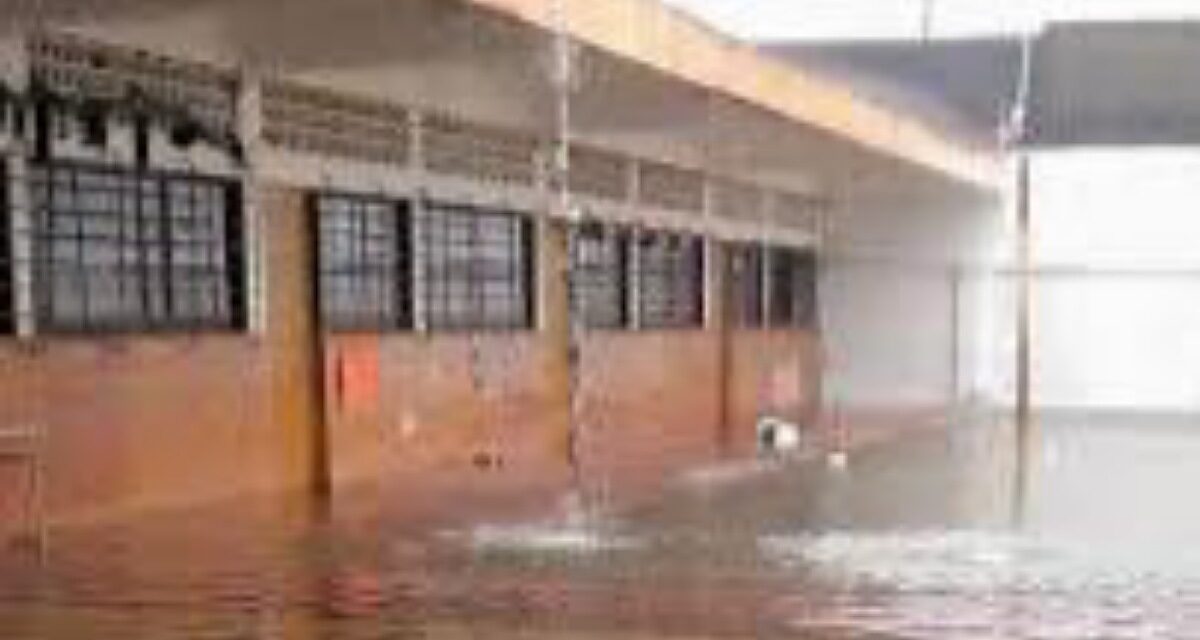 Continúan 31 comunidades incomunicadas en el norte de Veracruz, se registran afectaciones en 411 escuelas