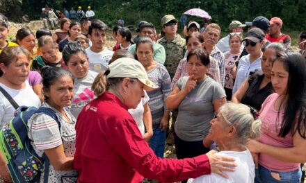 Ilamatlán recibe apoyo aéreo; Gobernadora entrega víveres y supervisa atención médica