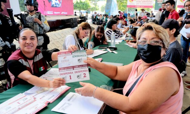 Federación y Veracruz cumplen compromiso y respaldan a damnificados de Poza Rica