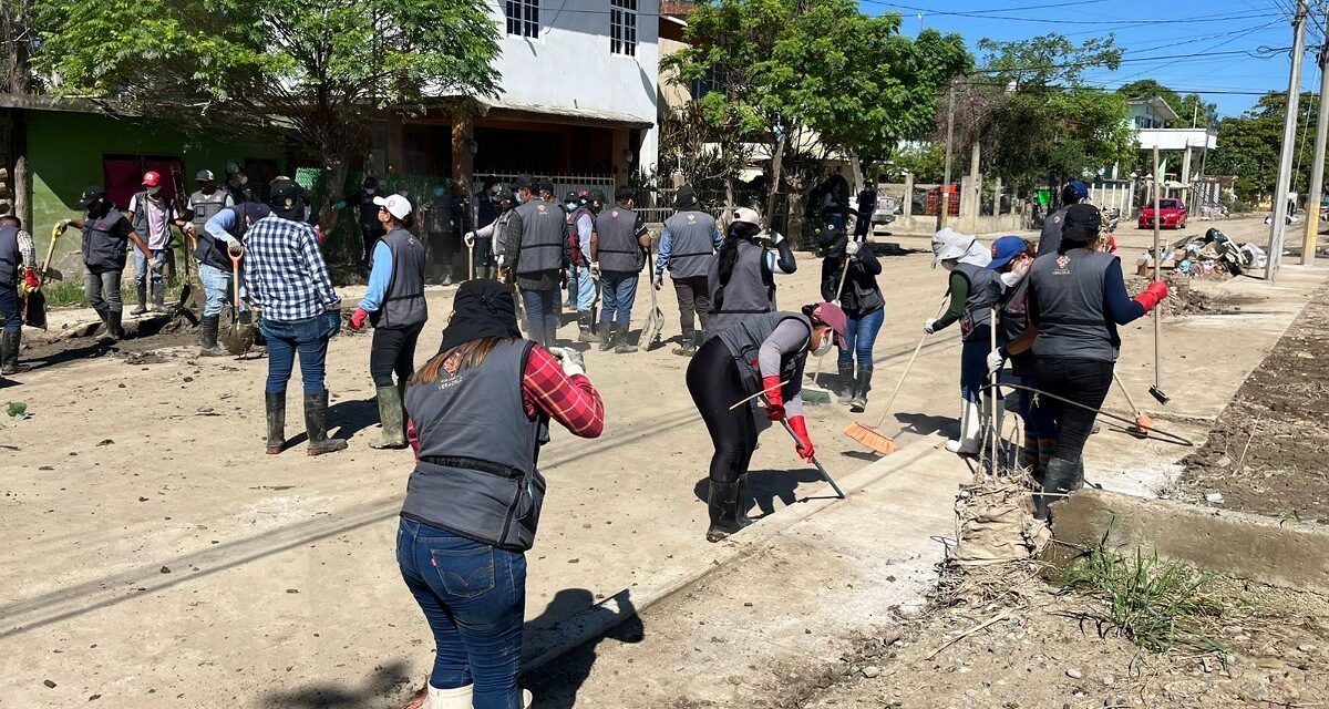 Se escucha a los veracruzanos. Se repondrán gratuitamente las actas a familias afectadas de la zona norte