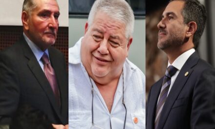 Astrolabio Político