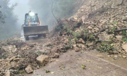 Avanzan los trabajos de rehabilitación de caminos y carreteras en el norte de Veracruz: SICT