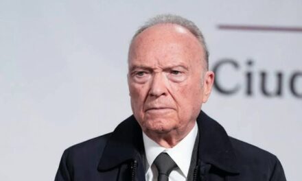 Renuncias en cascada 