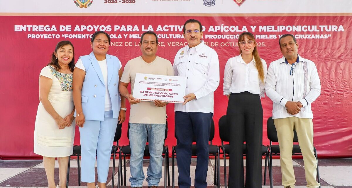 Entrega Sedarpa Fomento Apícola y Meliponicultura para incrementar la producción de miel