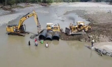 Continúa SICT trabajos de atención y reapertura de caminos en la Sierra Veracruzana